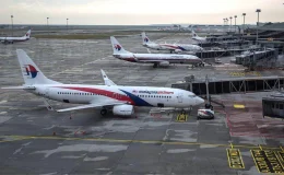 MH370: Aileler havacılık tarihinin en gizemli olayında kaybolan uçağı aramaya devam ediyor