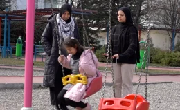 Kanser hastalarının tedavi için Gazze’den ayrılmaları engelleniyor