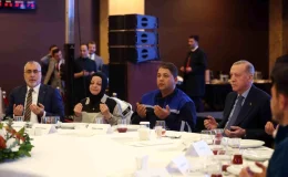 Cumhurbaşkanı Erdoğan: Emeklilerin bayram ikramiyelerinde yüzde 50 artış yapıldı