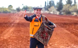 Cumhur İttifakı’nın Antalya Büyükşehir Belediye Başkan adayı Hakan Tütüncü, çiftçilere yönelik projelerini açıkladı