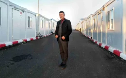 İYİ Parti Hatay Büyükşehir Belediye Başkan Adayı Nusret Cömert, Hatay’ın yeniden inşası için tarihi bir noktaya gelindiğini söyledi