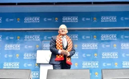 Kayseri Büyükşehir Belediye Başkanı Dr. Memduh Büyükkılıç, Cumhurbaşkanı Erdoğan’ın Kayseri Mitingi’nde konuştu