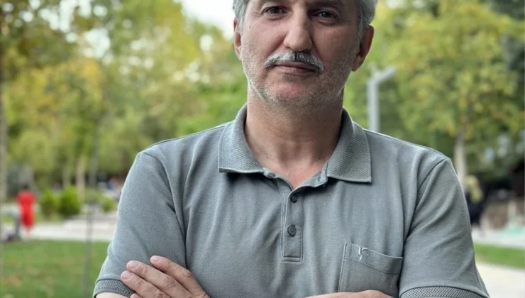 Şair Mustafa Köneçoğlu: Türk şiiri dünya geriye giderken direniyor